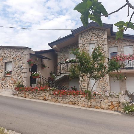 Delia Apartment Medjugorje Exterior photo