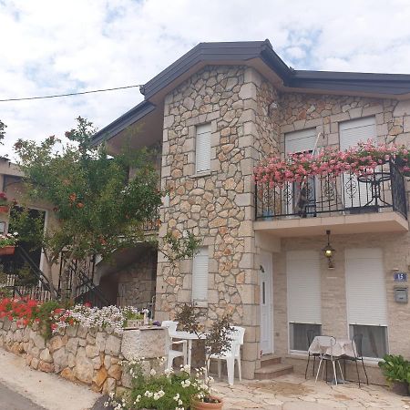 Delia Apartment Medjugorje Exterior photo